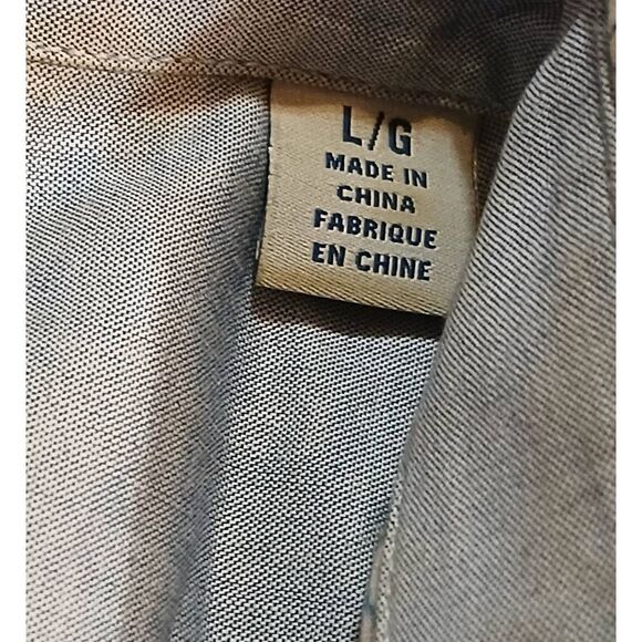 Tommy Bahamas 100% thick silk cubs Hawaiian button down. Size L - Picture 4 of 10